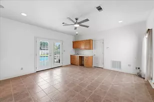 1515 N 26th St, Nederland, TX 77627 - Photo 36
