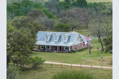 1089 Club Lane, Columbus, TX 78934 - Photo 46