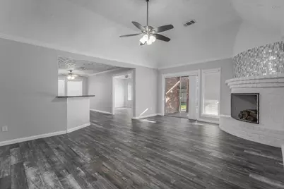 7102 Foxwood Forest Court, Humble, TX 77338 - Photo 4