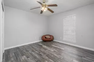 7102 Foxwood Forest Ct, Humble, TX 77338 - Photo 10