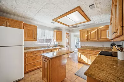 6803 Enns Lane, Spring, TX 77379 - Photo 8