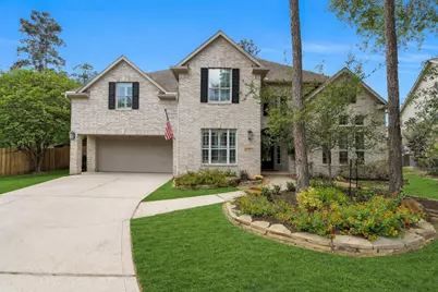 7 Birchwood Park Place, The Woodlands, TX 77382 - Photo 2