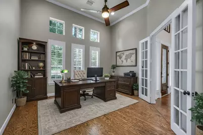 7 Birchwood Park Place, The Woodlands, TX 77382 - Photo 8