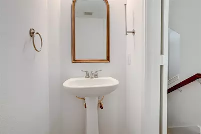 9200 Westheimer Road #1701, Houston, TX 77063 - Photo 12