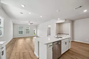 906 Barstow Dr, Rosharon, TX 77583 - Photo 8