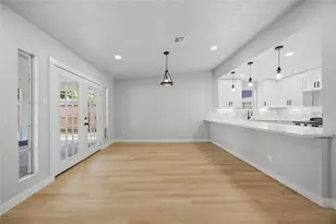 12006 Ashcroft Dr, Houston, TX 77035 - Photo 12
