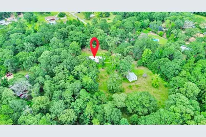 13891 Creighton Rd, Conroe, TX 77302 - Photo 4