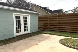 801 Ave F, El Campo, TX 77437 - Photo 16