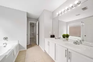 2114 Forest Ranch Dr, Houston, TX 77049 - Photo 18