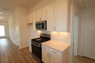 10337 Navarro Path, Montgomery, TX 77316 - Photo 14