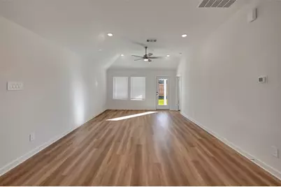 10337 Navarro Path, Montgomery, TX 77316 - Photo 8