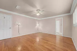 2610 Shadowdale Dr, Houston, TX 77043 - Photo 20