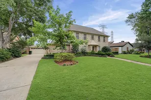 2610 Shadowdale Dr, Houston, TX 77043 - Photo 4