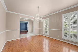 2610 Shadowdale Dr, Houston, TX 77043 - Photo 8