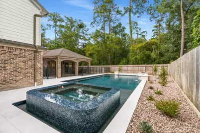 5 Thornhedge Court, The Woodlands, TX 77381 - Photo 32