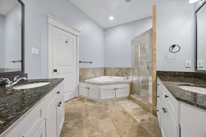 1418 Asbury Street, Houston, TX 77007 - Photo 12
