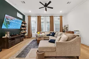 2015 Lou Ellen Ln, Houston, TX 77018 - Photo 14