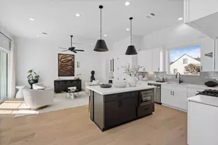 8707 Ojeman Villas Dr, Houston, TX 77055 - Photo 12