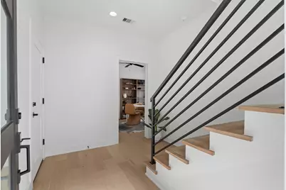 8707 Ojeman Villas Drive, Houston, TX 77055 - Photo 6