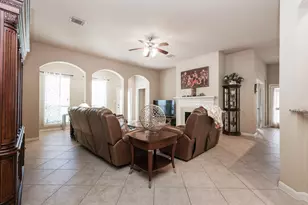 2307 Trinity Manor Ln, Richmond, TX 77469 - Photo 2