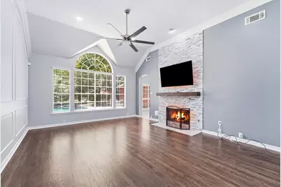 3319 Vista Lake Drive, Sugar Land, TX 77478 - Photo 8