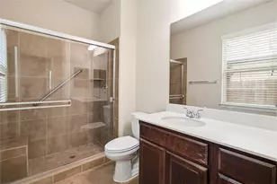 2405 Barton Shores Dr, Pearland, TX 77584 - Photo 32