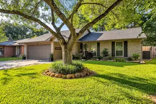 2627 Clear Ridge Dr, Kingwood, TX 77339 - Photo 1