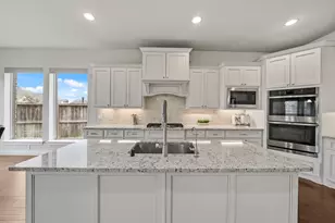 11215 Whitecap Bay Cir, Cypress, TX 77433 - Photo 10