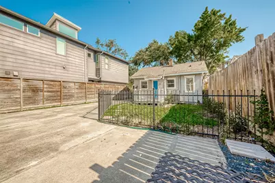 1110 E 24th Street #A, Houston, TX 77009 - Photo 12