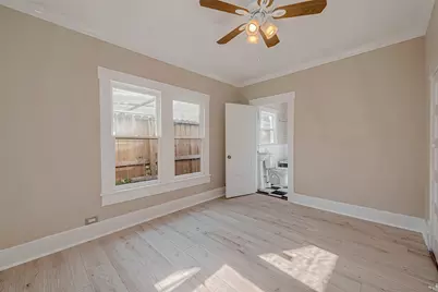 1110 E 24th Street #A, Houston, TX 77009 - Photo 8