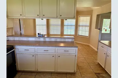 8874 Spring Woods Drive, Montgomery, TX 77316 - Photo 12