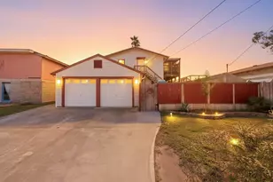 3211 Laguna Shores Rd, Corpus Christi, TX 78418 - Photo 2