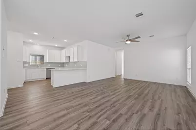 9746 Enclave Ridge Road, Willis, TX 77318 - Photo 8