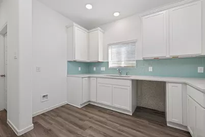 9746 Enclave Ridge Road, Willis, TX 77318 - Photo 14