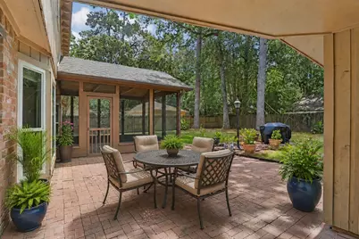 2210 Laurel Hill Drive, Kingwood, TX 77339 - Photo 34