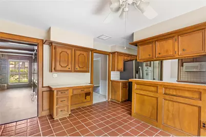 2210 Laurel Hill Drive, Kingwood, TX 77339 - Photo 16