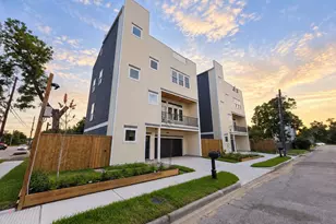 2705 Brailsfort St, Houston, TX 77004 - Photo 2