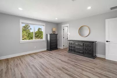 719 Fairfield Street, Shoreacres, TX 77571 - Photo 32