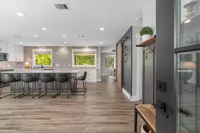 719 Fairfield Street, Shoreacres, TX 77571 - Photo 6