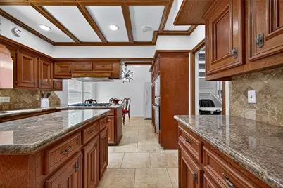 14819 Alderwick Drive, Sugar Land, TX 77498 - Photo 22