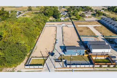 1058 Wheatley Oak Lane, Houston, TX 77091 - Photo 2