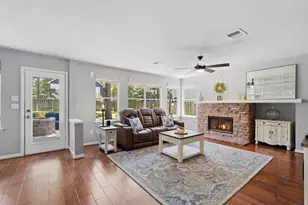 106 Autumn Branch Dr, The Woodlands, TX 77382 - Photo 14
