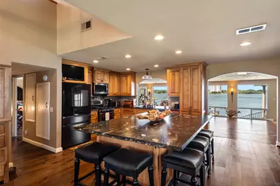 1034 Lake View Drive, Montgomery, TX 77356 - Photo 14