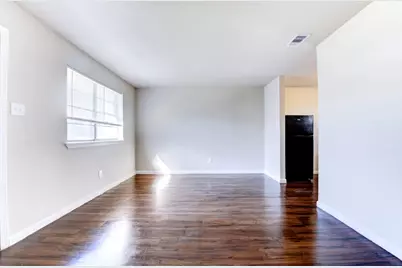5513 Cavalcade Street, Houston, TX 77026 - Photo 8
