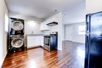 5513 Cavalcade Street, Houston, TX 77026 - Photo 1