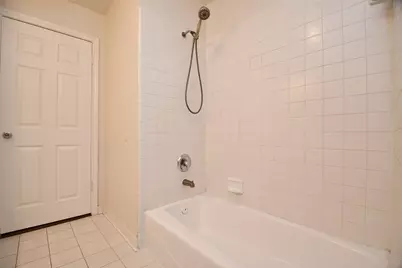 14706 W Bend Drive, Houston, TX 77082 - Photo 32