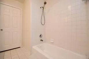 14706 W Bend Dr, Houston, TX 77082 - Photo 32