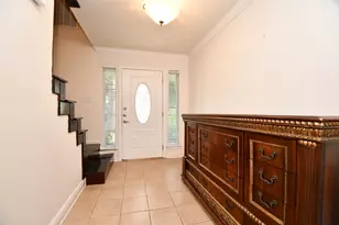 14706 W Bend Dr, Houston, TX 77082 - Photo 6