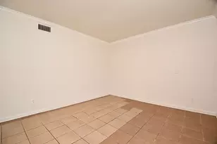 14706 W Bend Dr, Houston, TX 77082 - Photo 20