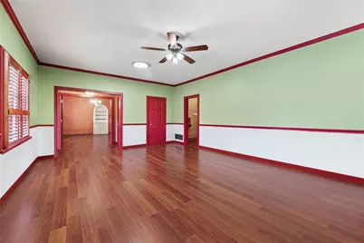 1106 Avenue O, Huntsville, TX 77340 - Photo 14